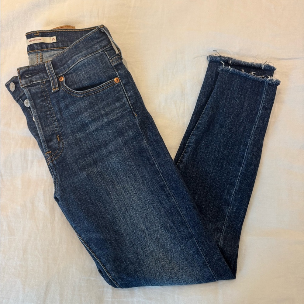 Levi’s Wedgie Skinny Jeans